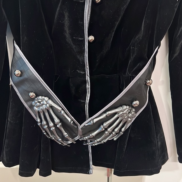 Vintage - Skeleton Royalty Jacket - Picture 4 of 9
